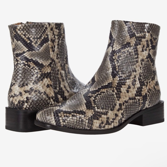 Frye Shoes - Frye River Inside Zip Bootie Leather Snake Print Size 9 NEW